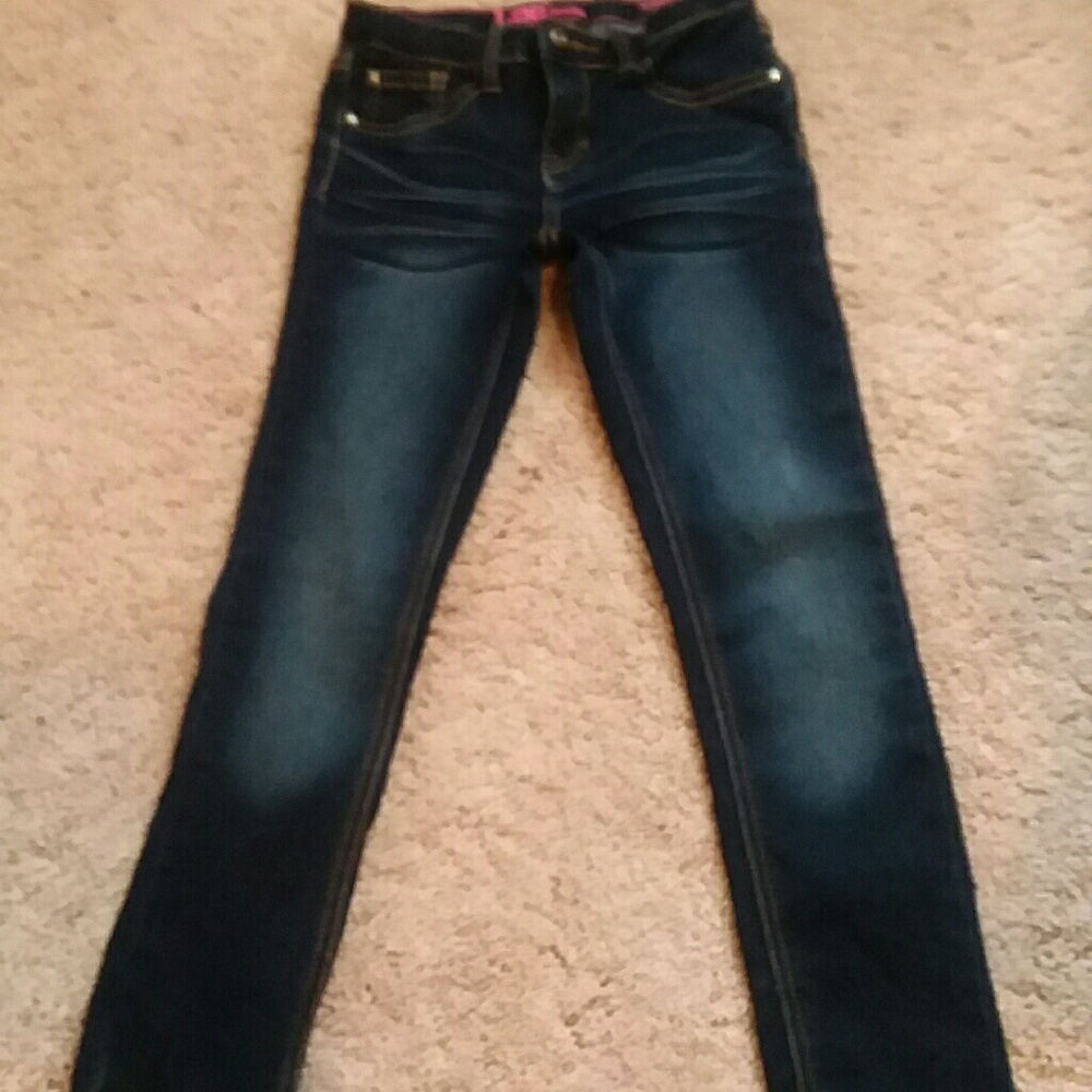 DONATED- Skinny Jeans